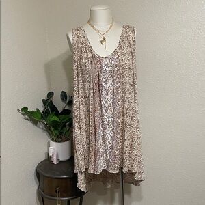 Free People mess around tunic tank - Cream and Brown